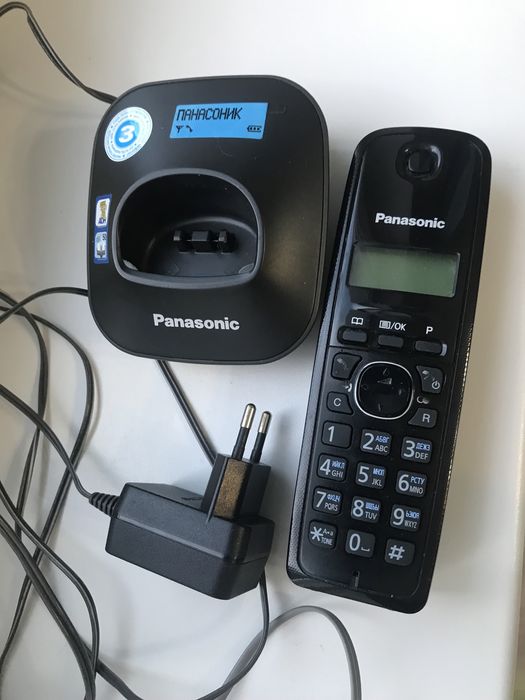 Продаю радиотелефон кнопочный Panasonic
