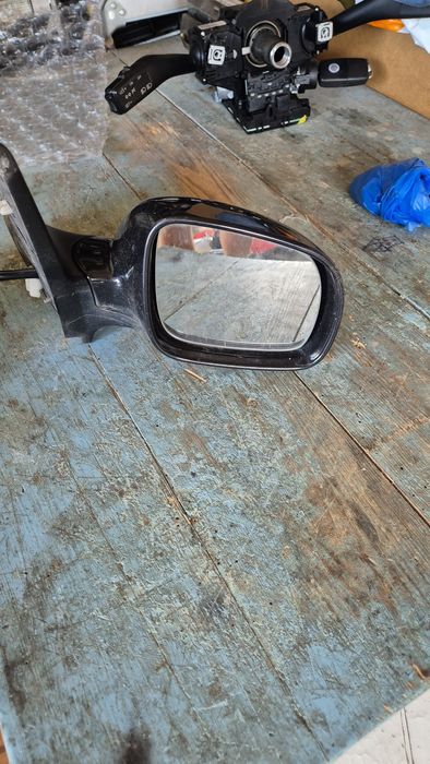 Десни Ел. Огледала за Голф 4