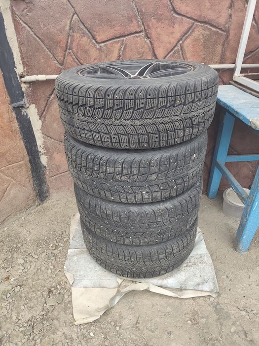 Диски R16  продам 4шт