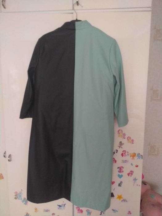 Продам платье/плащ.