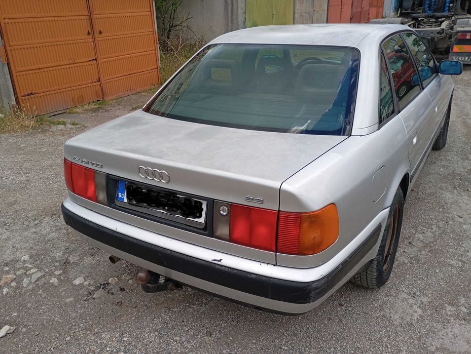 Продавам Audi 100 (4A, C4) 2. 3 E, 133 к. с.