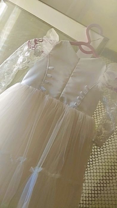 Белое платье для девочки