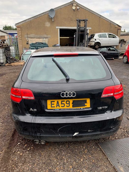 Fata completa/dezmembrari Audi A3 8P 1.9 tdi BLS