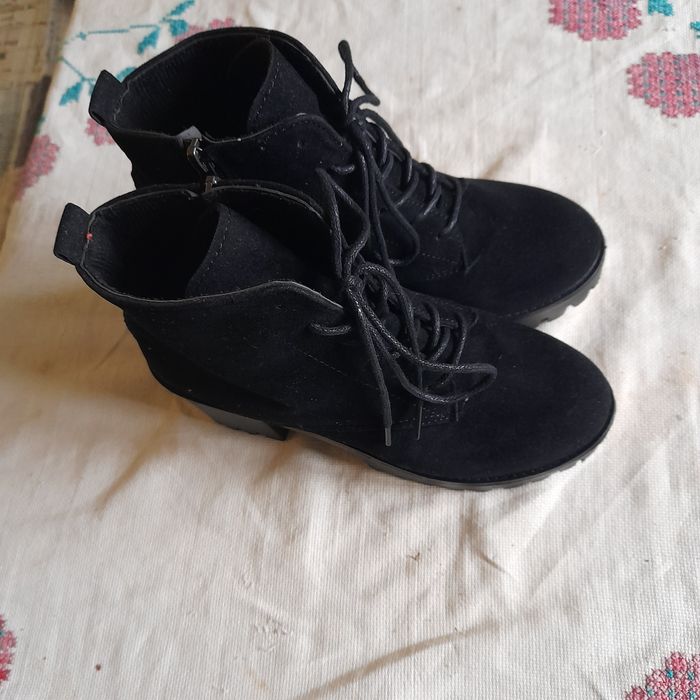 Дамски зимни обувки - боти