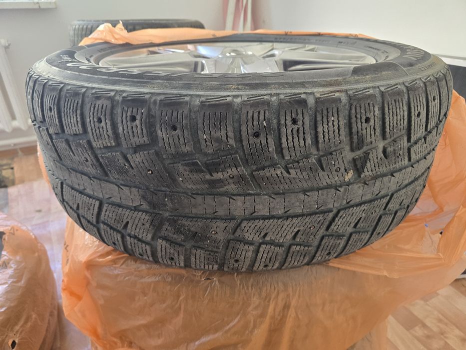 Диски с шинами зимний