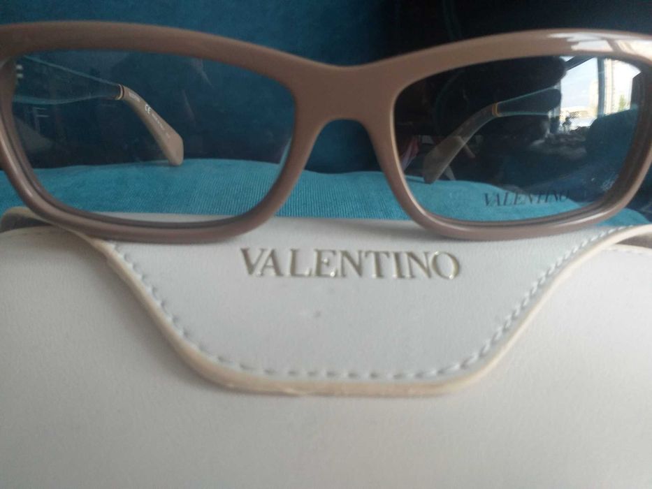 Нови диоптрични рамки за очила Valentino V2693