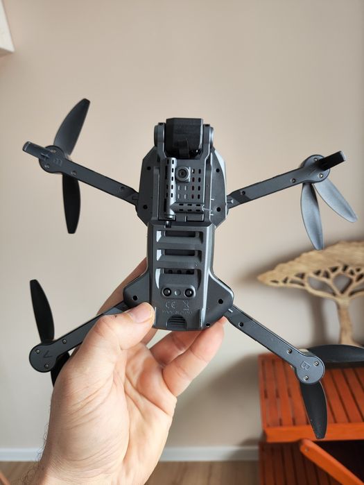 Професионален дрон K918 MAX