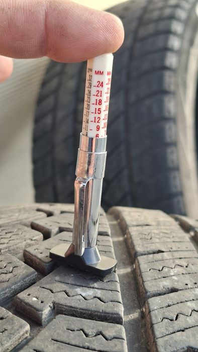 215/50/17 зимни гуми SUNFULL