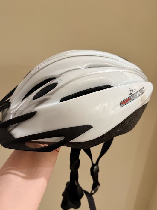 Велосипедни каски