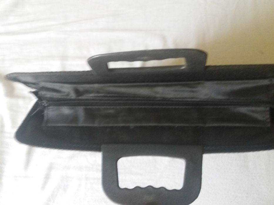 Чанта за документи