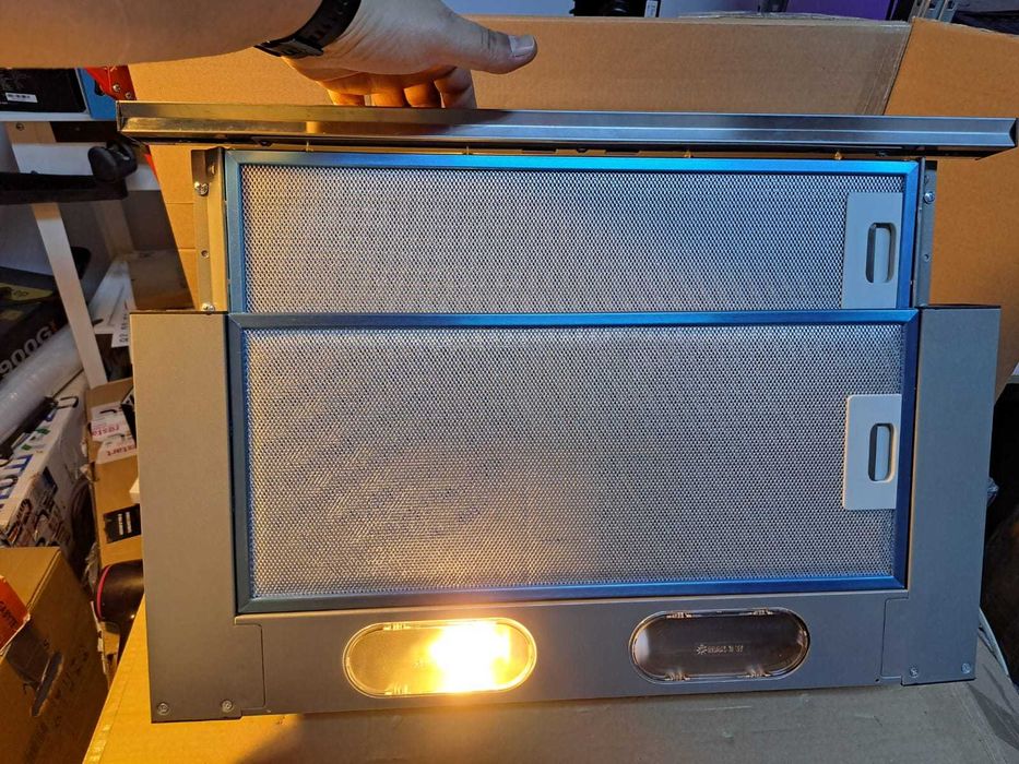 Hota incorporabila telescopica Beko