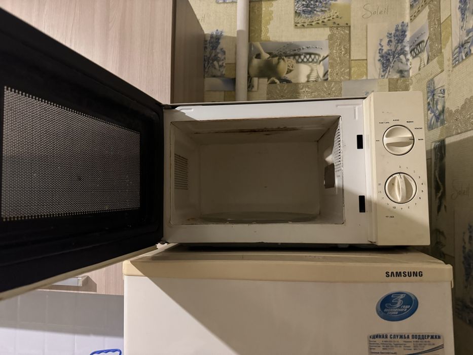 Микроволновая печь б/у