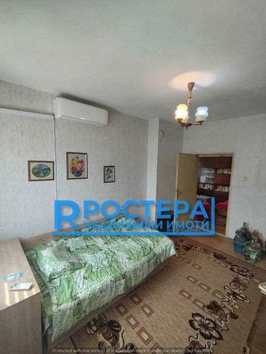Продава се Тристаен апартамент в Търговище, Център - 85 кв.м за 984 €/кв.м - Снимка #1