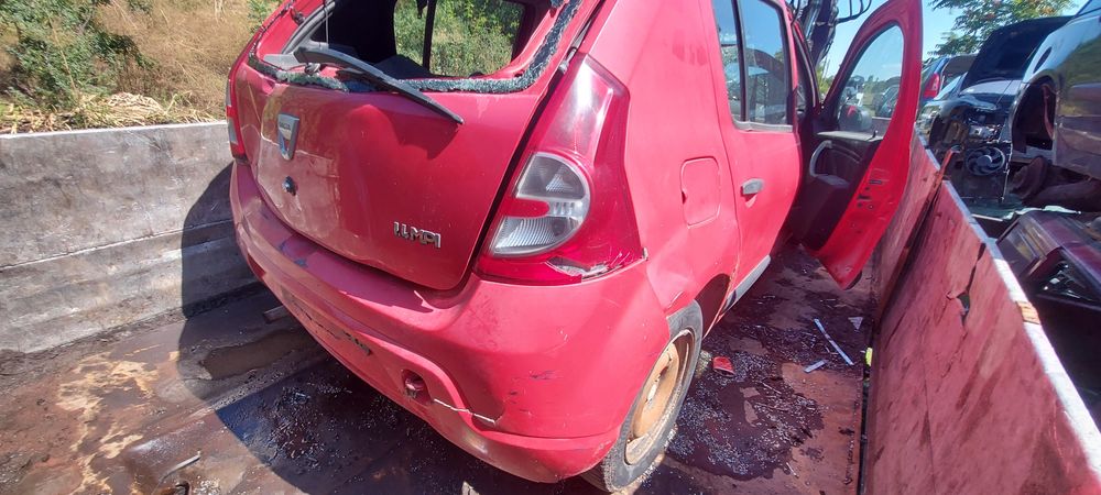 Dacia sandero 1.4mpi 2007