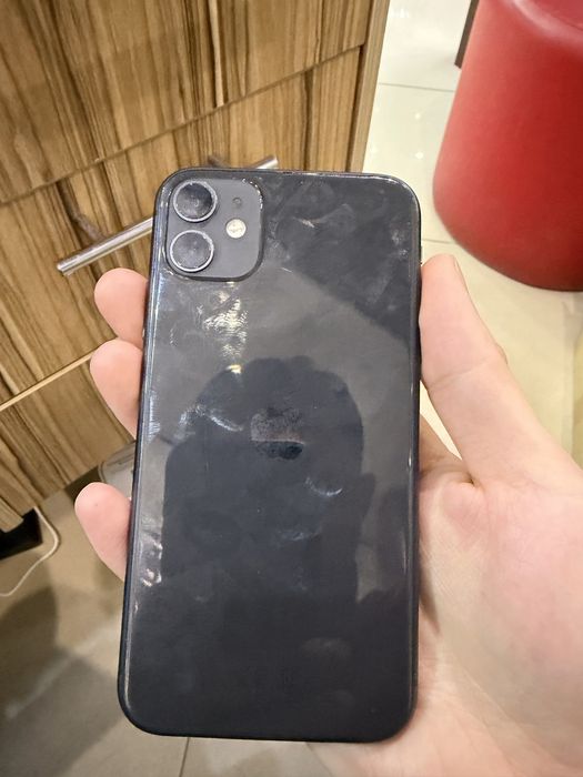 Продам iphone 11