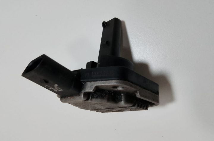 Senzor  nivel ulei  00807902 Volkswagen VW Beetle a 2-a generatie ser