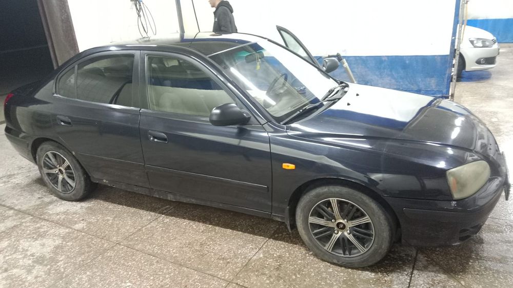 Продам машину Хюндай Елантра!!