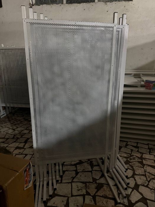 Прилавки для магазинов