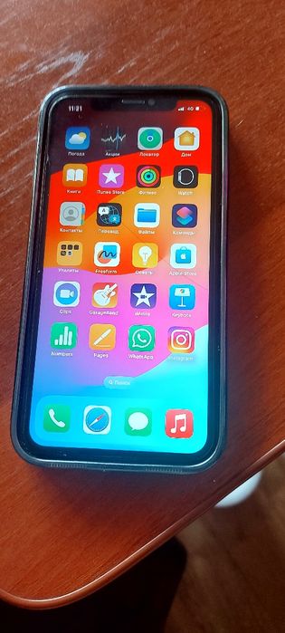 Продам iPhone 11 Black. Состояние нового