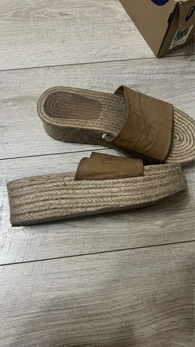 Тапочки пляжные