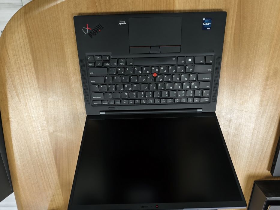 Lenovo ThinkPad X1 Carbon Gen 10 i7-1280P vPro 32/1TB FHD+ Touch+4G