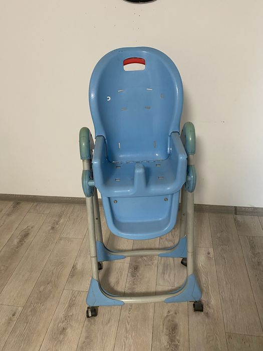 Стульчик для кормлерия