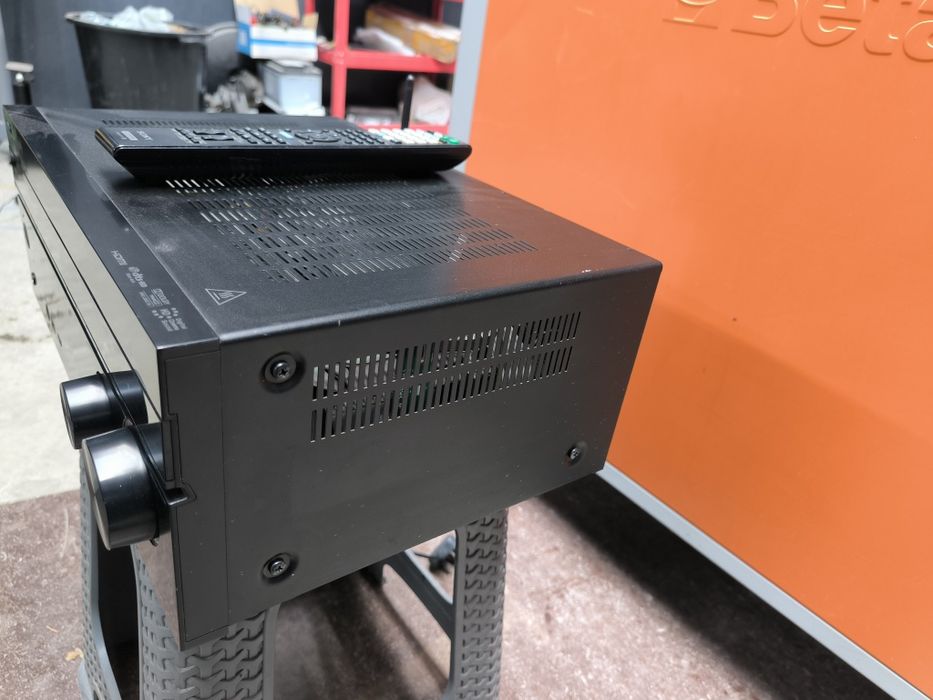 Sony str dn 1040.  7.2 channel