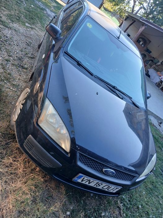 Vând masina ford focus 2007 1.6 motorina