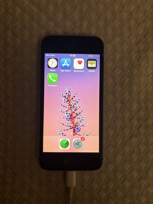 Продам iPhone 5s