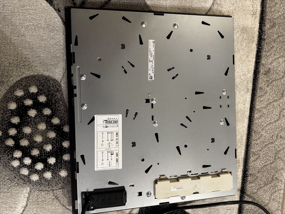 Стъклокерамичен плот Electrolux EHF6140FOK