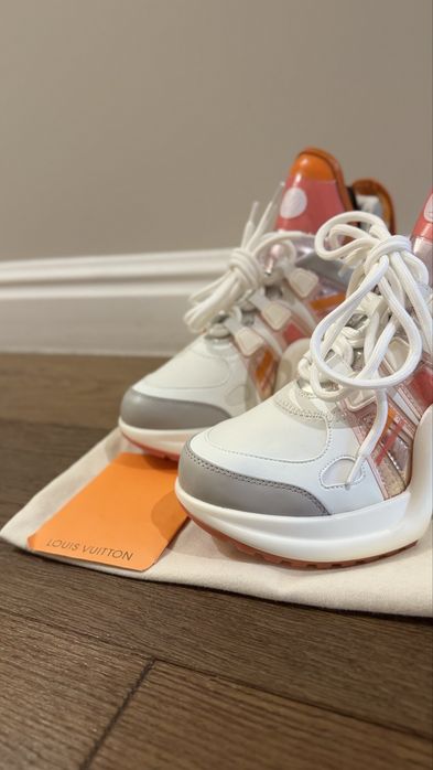 Louis Vuitton sneakers 36