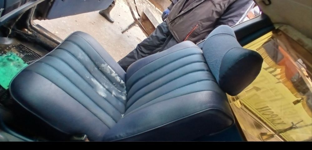 Mercedes 123 2.0i 1986