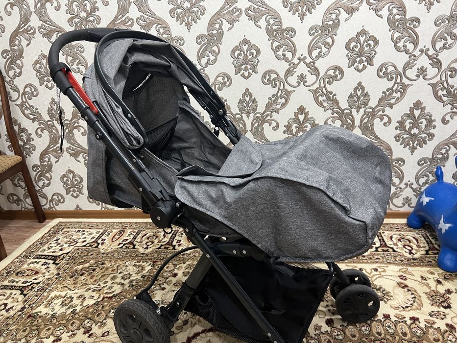 Продам коляску срочно