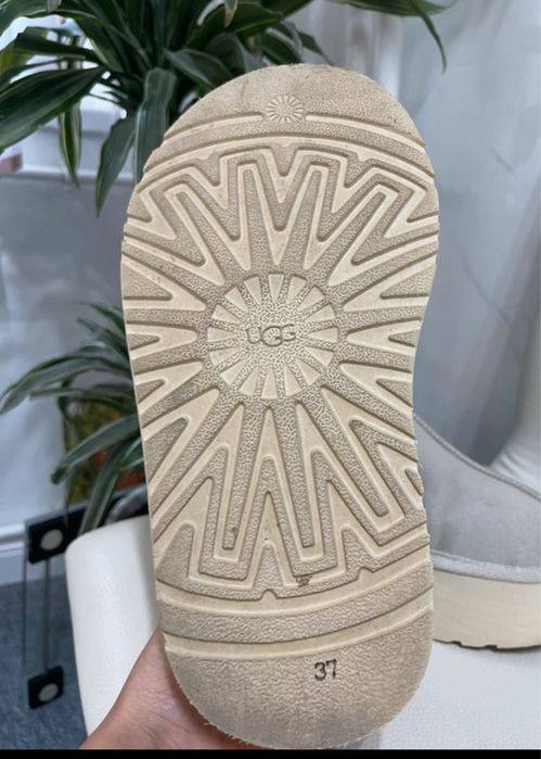 Ugg  in stare foarte buna