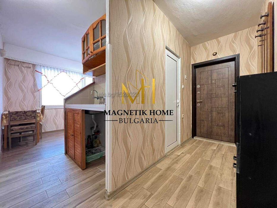 Дава се под наем Тристаен апартамент в Бургас, Братя Миладинови - 75 кв.м за 306 € - Снимка #5