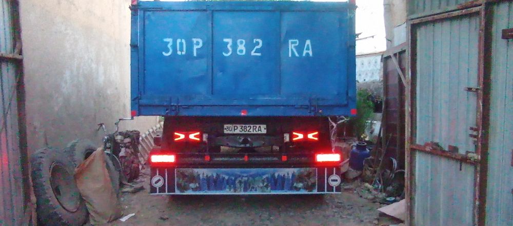 1990yil samasval davernes chiqadi