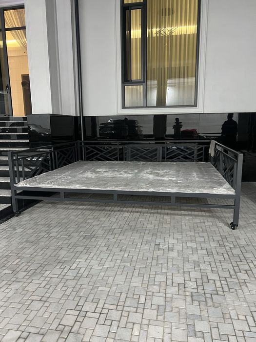 Tapchan hi tech, suri, chorpoya, Kravat, Temir tapchan loft