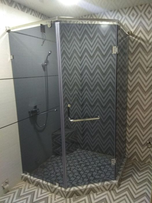 Принимаем  заказы калённые стекло, окно, витражы и двери. Качество 10