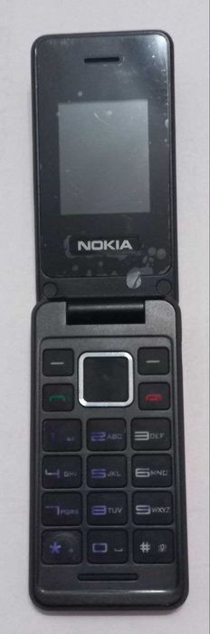 3 ta telefon. Nobby 230, Nokia 2720, Novey 105C