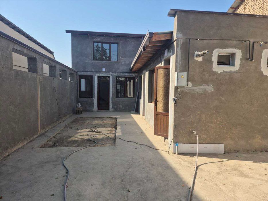 Янги курилган уй сотилади  5-хона, 3-соток