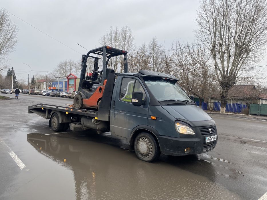 Эвакуатор в акколе