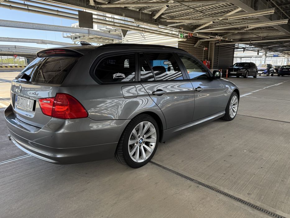 BMW 320d e91 / 184 hp / xDrive / piele / bi-xenon / Carplay