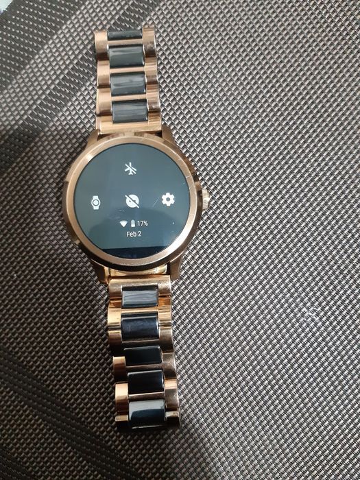 Vand ceas smart fossil