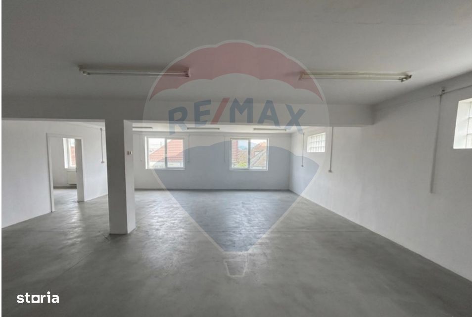Spatiu de 160 mp, ideal pentru multiple activitati