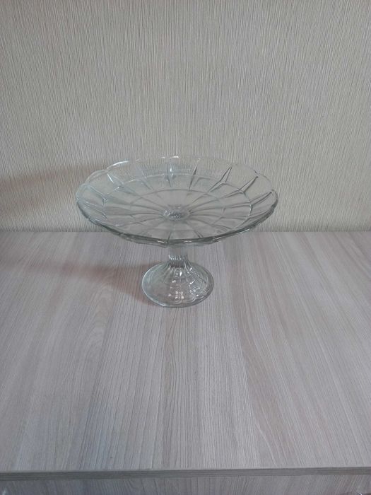 Фруктовница, конфетница.