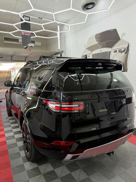 Land Rover DISCOVERY 5, 306CP, 2993cmc (24710 EUR + TVA deductibil)