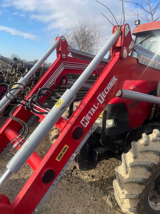 Incarcator/ cupa tractor