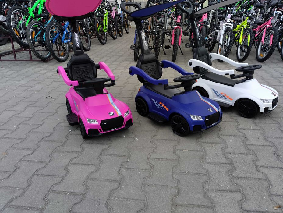 MONI Кола за бутане с дръжка Victory 2в1