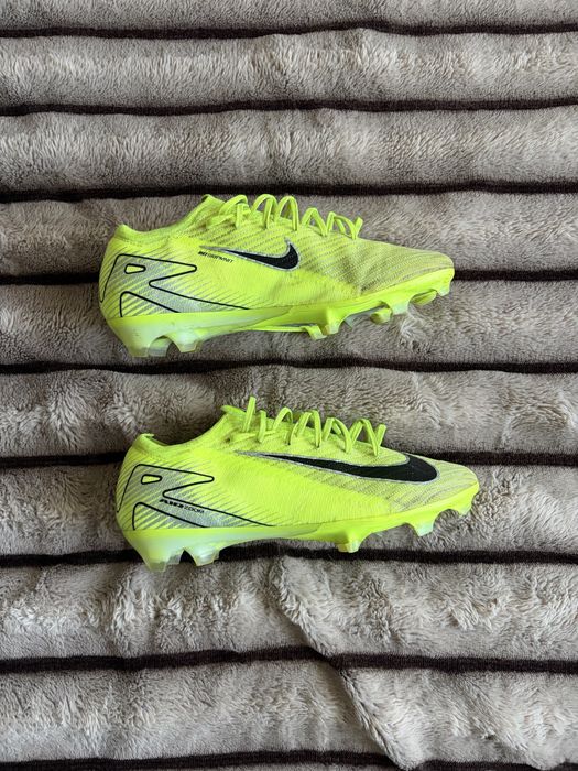 Nike Air Zoom Vapor 16