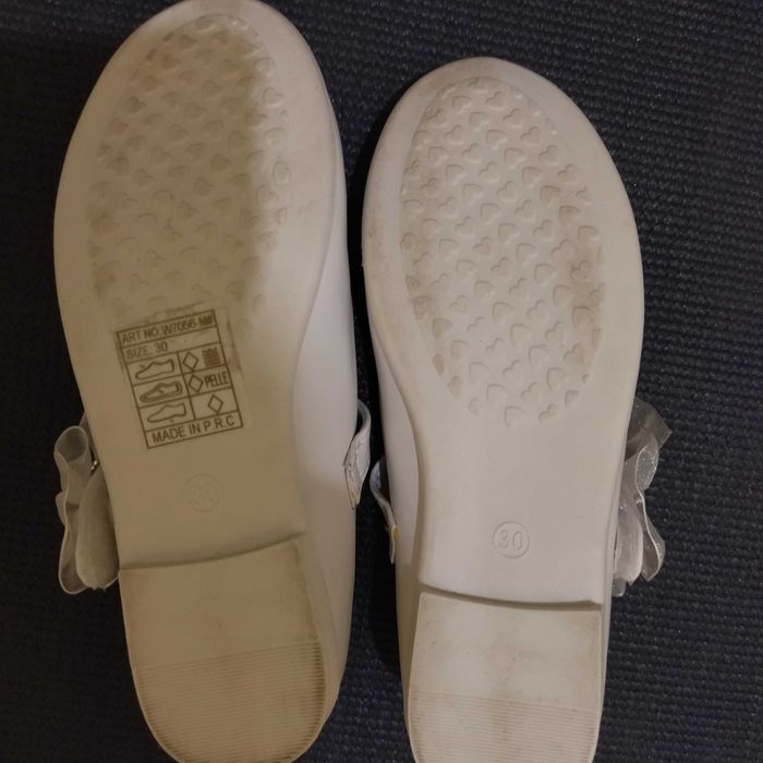 Бели обувки момиче  номер 30